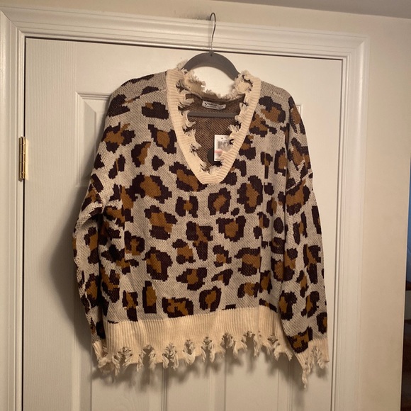 Made with Love Sweaters - Brand New Made with Love Leopard Sweater…size 2X